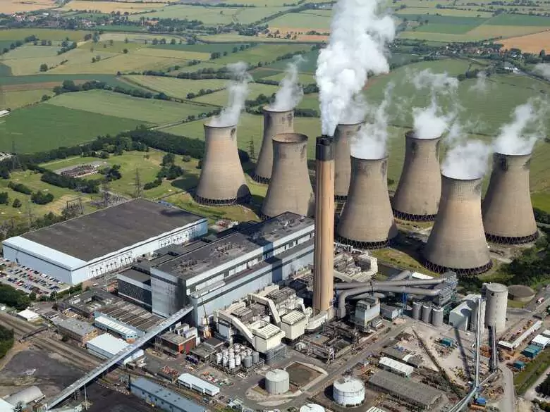 Smog też jest szkodliwy dla włosów