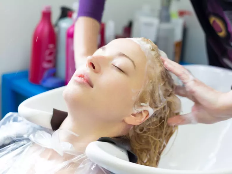 Ból skóry głowy - przyczyny, objawy, diagnoza, leczenie