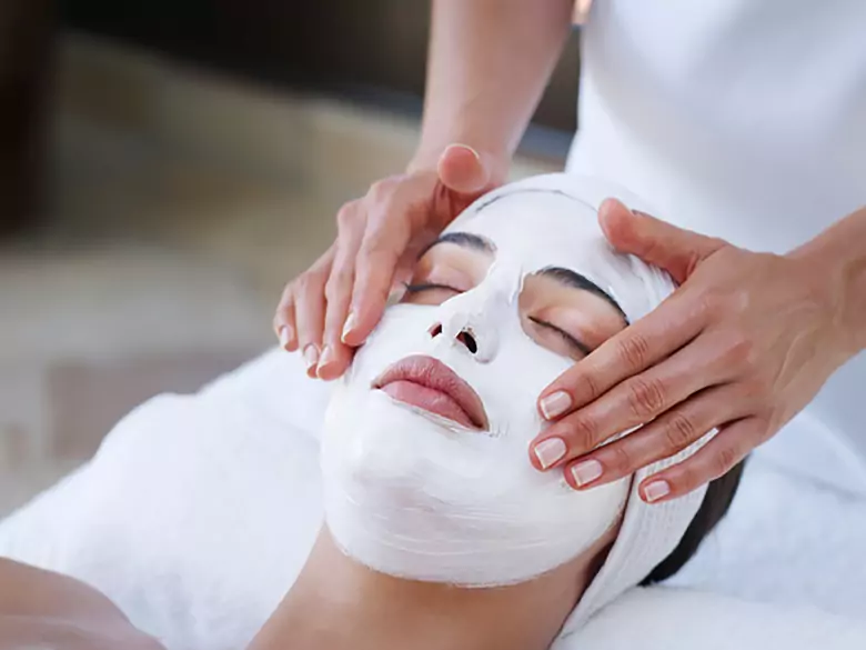 Jak zrobić maseczkę na płótnie?